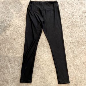 LIKE NEW WILD FABLE LEGGINGS